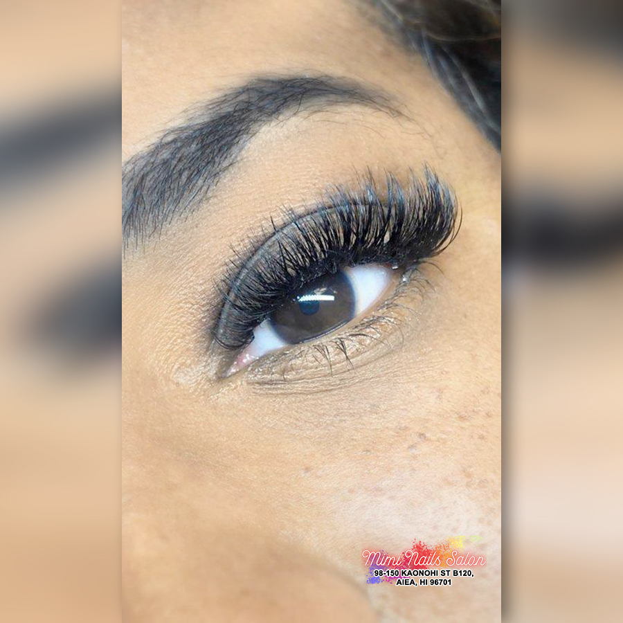 Eyelash Look